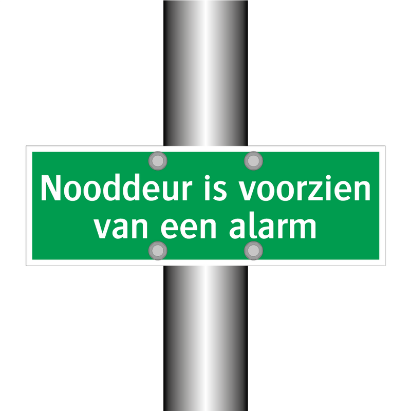 Nooddeur is voorzien van een alarm