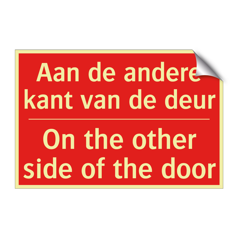 Aan de andere kant van de deur - On the other side of the door