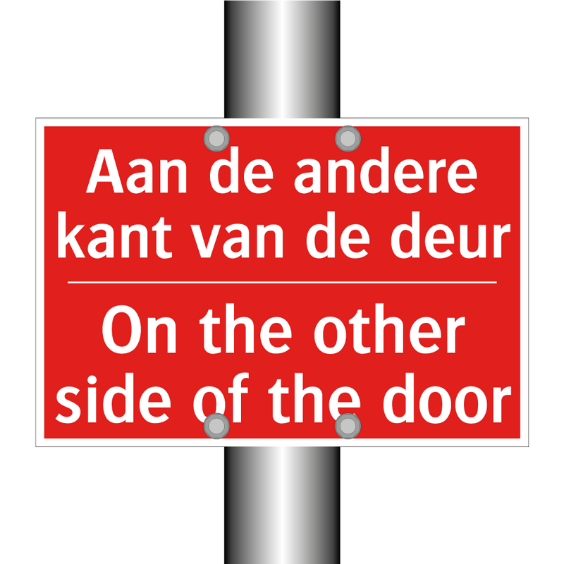 Aan de andere kant van de deur - On the other side of the door