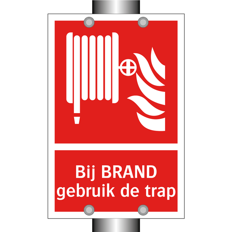 Bij BRAND gebruik de trap