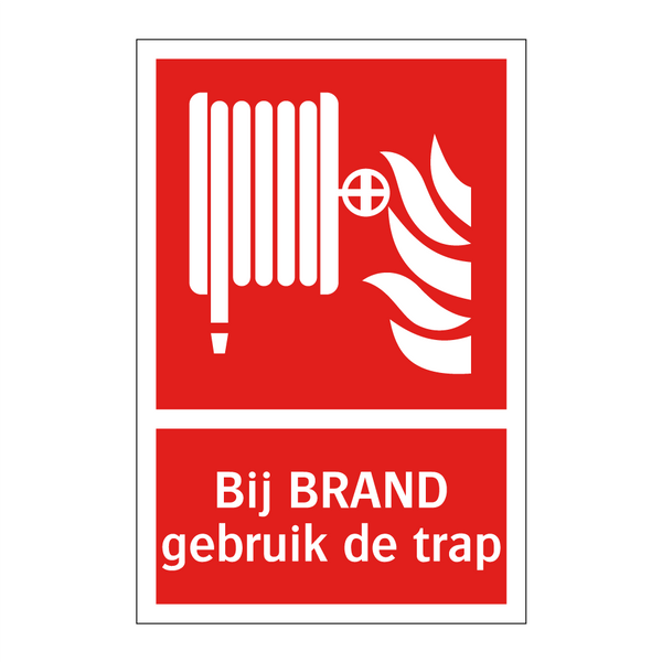 Bij BRAND gebruik de trap