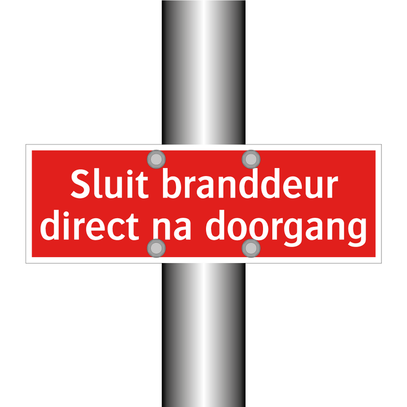 Sluit branddeur direct na doorgang