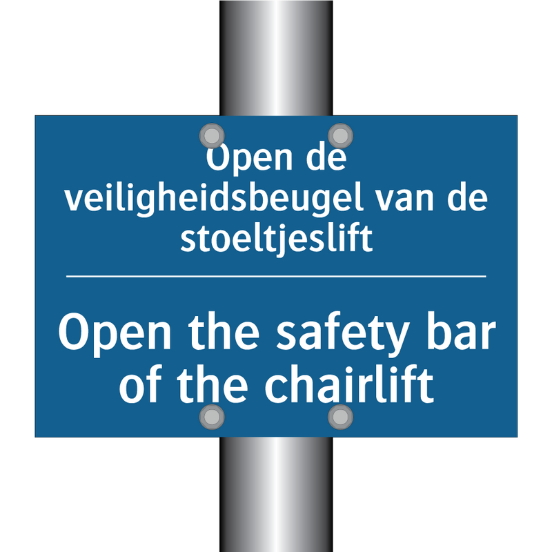 Open de veiligheidsbeugel van /.../ - Open the safety bar of the chairlift /.../