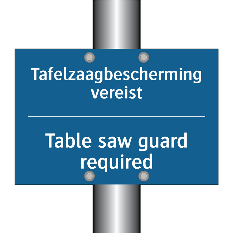 Tafelzaagbescherming vereist - Table saw guard required