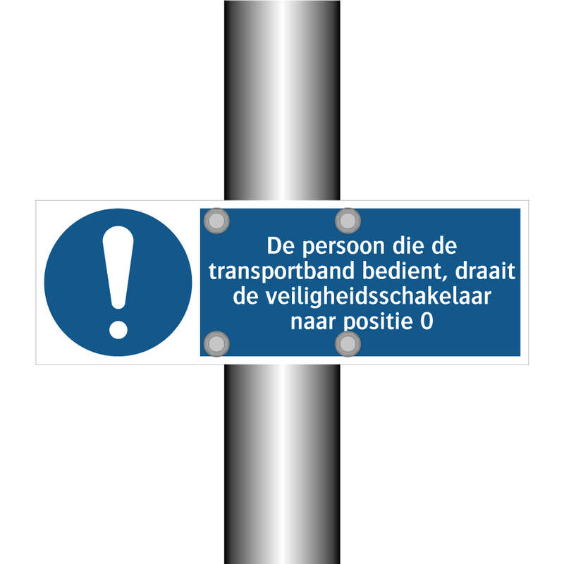 De persoon die de transportband bedient, draait de veiligheidsschakelaar naar positie 0