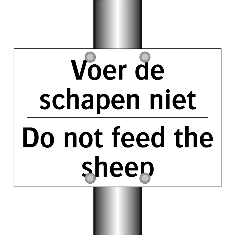 Voer de schapen niet - Do not feed the sheep