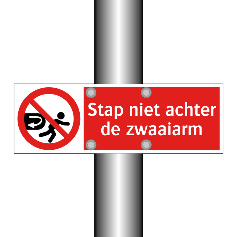 Stap niet achter de zwaaiarm