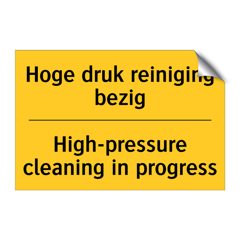 Hoge druk reiniging bezig - High-pressure cleaning in progress